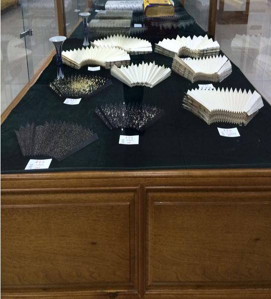 ���Ľ��й������Ļ�չ�����ɹ��׽������黭��Ʒչ