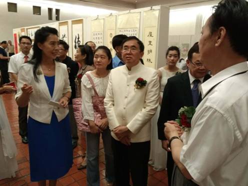 ̩�е����黭��Ʒչ��̩��������������Ļ