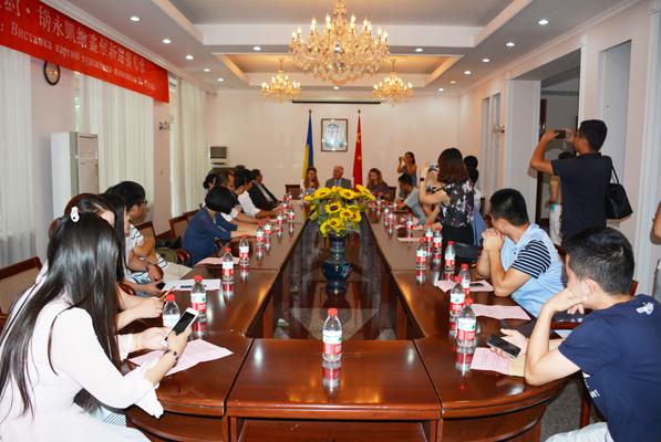 ������֮Լ�����������滭չ�������ڿ�������