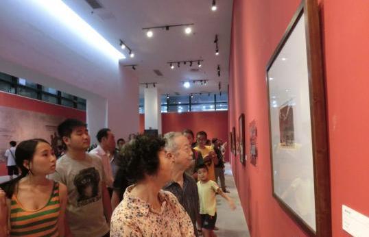 ����ٰ쿹սʱ�ڴ�󷽰滭�˶�����չ