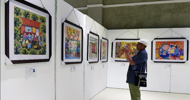 ȫ��ũ���黭��Ʒչ�������ʡͨμ��