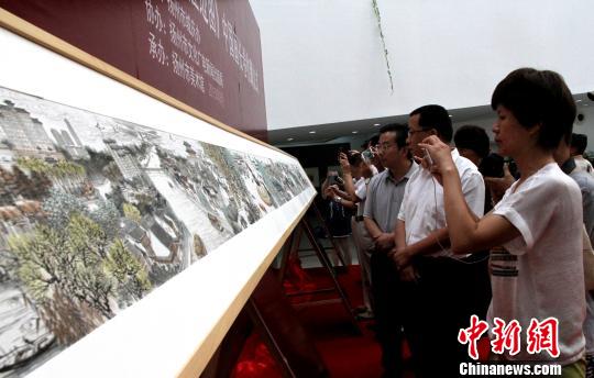 国画长卷《扬州胜迹图》亮相 扬州市档案馆收藏