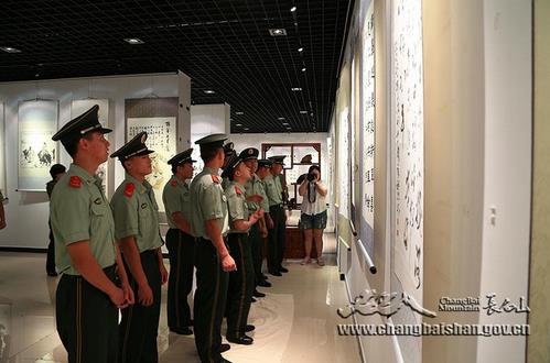 吉林举办“中国梦·长白情”共和国将军书画展