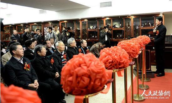 高宏冰雪画全国巡回展在京开幕