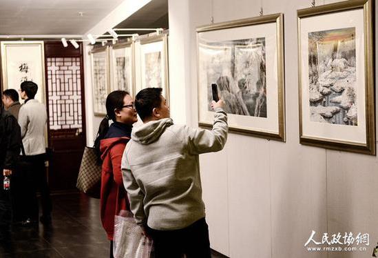 高宏冰雪画全国巡回展在京开幕
