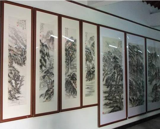 魏贺君、师行坤、周其乐联展在新郑展出