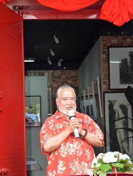 中国文化艺术品行业协会筹委会胡月明先生致词