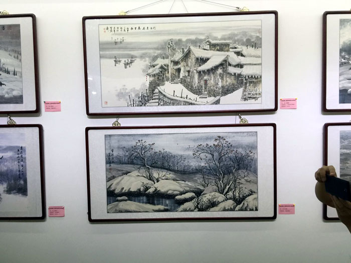 ��չ��Ʒ