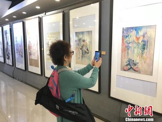 ���ݷ硤��̨��Ů������Ʒչ����չ�ڹ��ݿ�Ļ