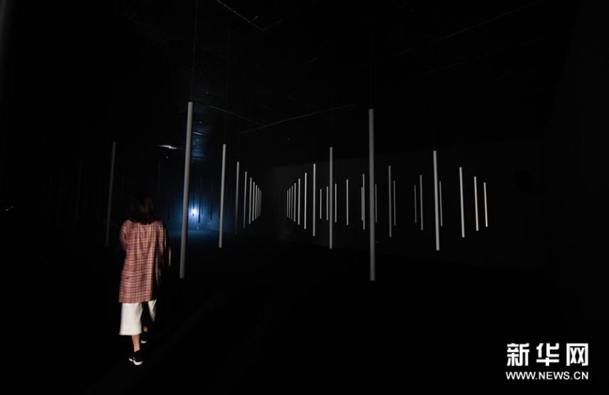 2019���򵱴���������չ��Ļ