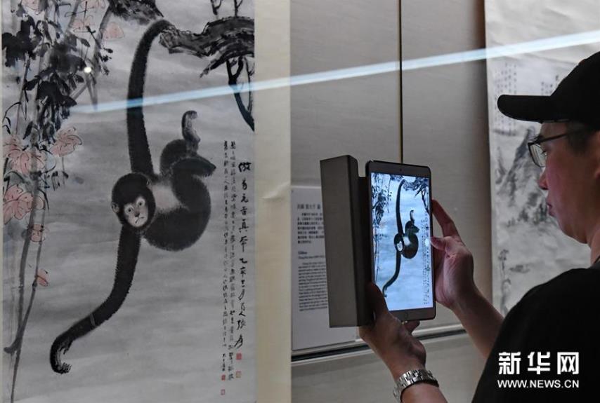 �Ŵ�ǧ120������չ��̨���ٰ�