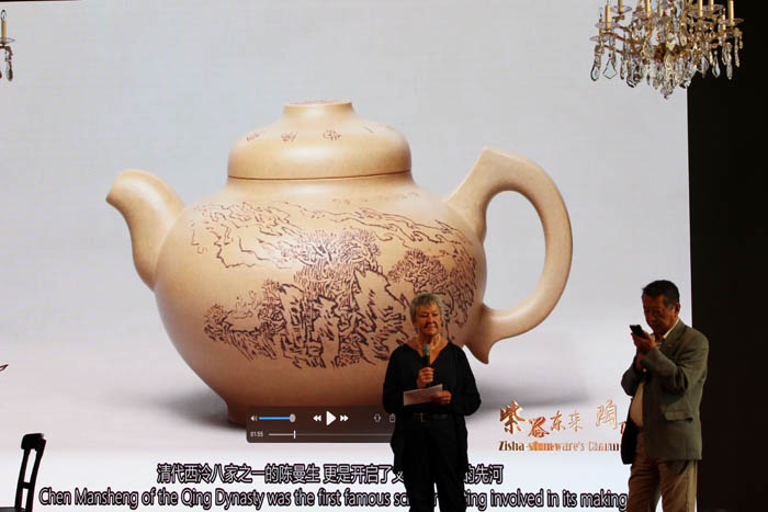 1奥地利联邦议会原常务副议长苏珊娜.库尔茨致辞.JPG 1奥地利联邦议会原常务副议长苏珊娜.库尔茨致辞.JPG