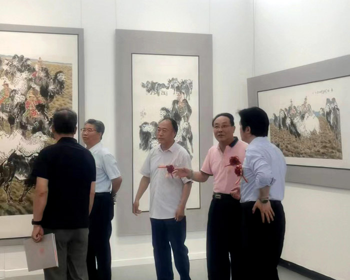 展览现场 (2).jpg 展览现场 (2).jpg