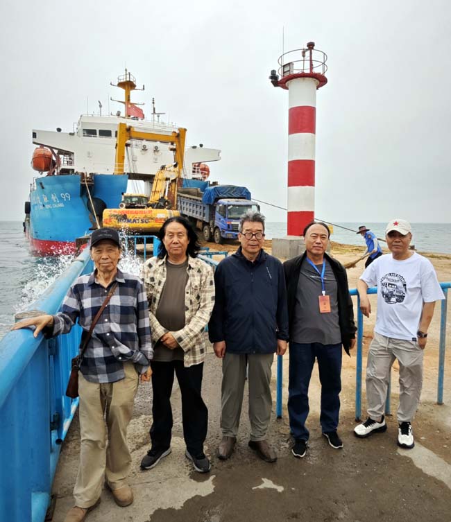 走进海边 (2).jpg 走进海边 (2).jpg